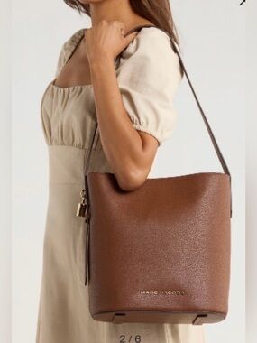 Marc Jacobs large Brown Pebbled Leather Shoulder Tote